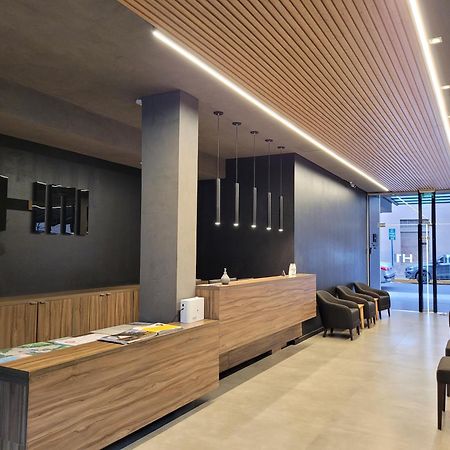 H1 Apartments Hotel サン・フェルナンド・デル・バジェ・デ・カタマルカ エクステリア 写真
