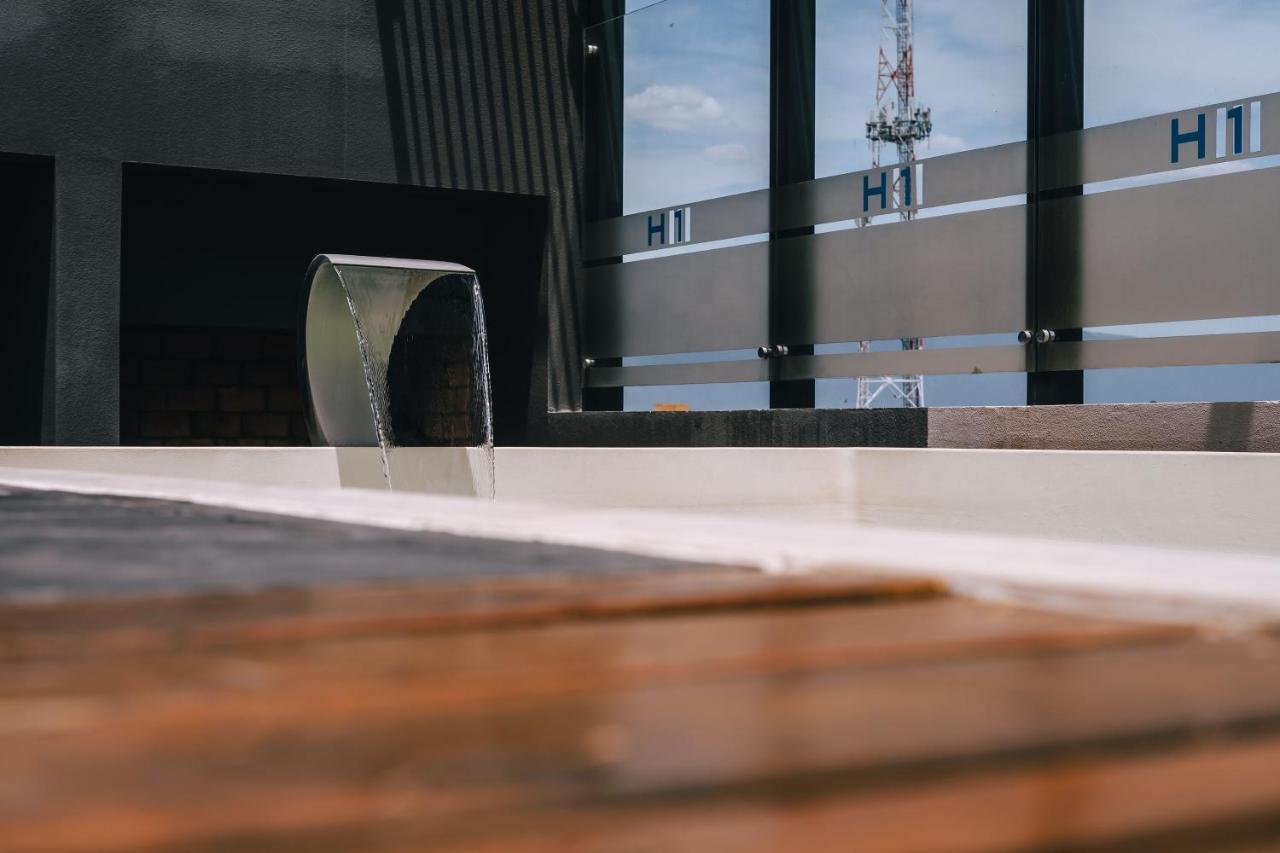 H1 Apartments Hotel サン・フェルナンド・デル・バジェ・デ・カタマルカ エクステリア 写真